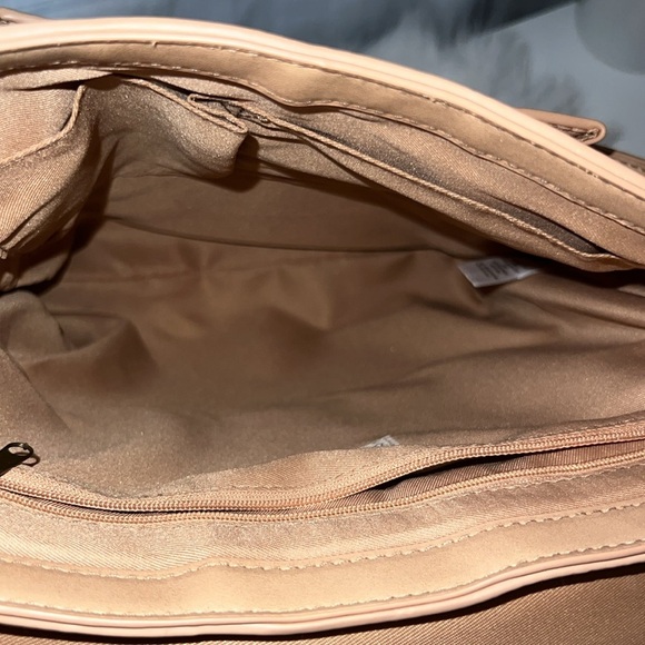 Universal Thread Backpack - Picture 3 of 9